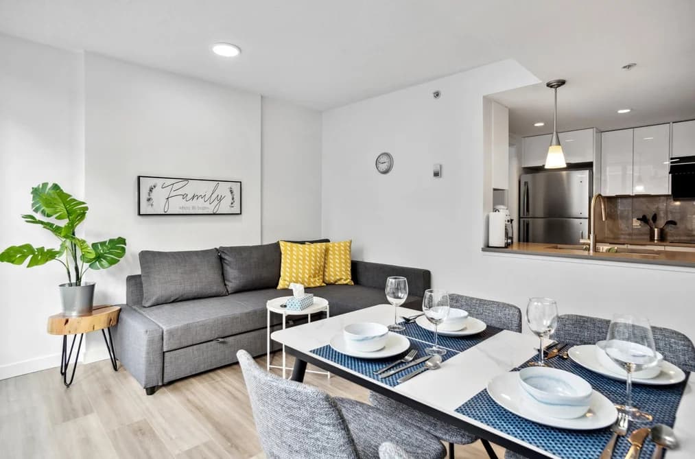 605 618 ABBOTT STREET, Vancouver, BC — Residential for Sale - Photo 2