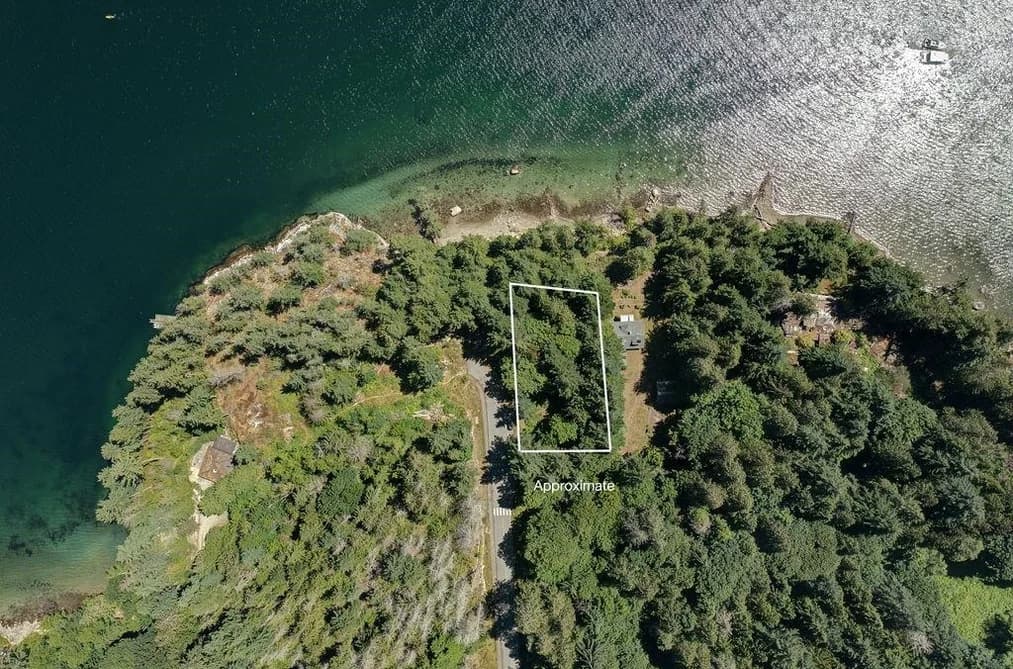 6051 KINGFISHER AVENUE, Sechelt, BC — Land for Sale - Main Photo
