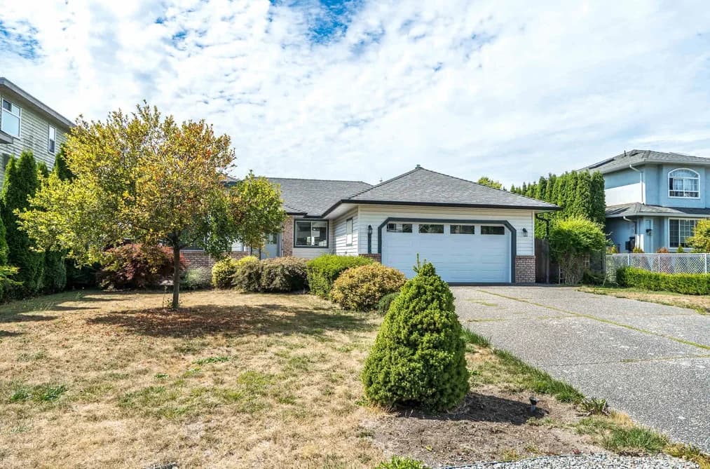 6055 170A STREET, Surrey, BC — Residential for Sale - Photo 2