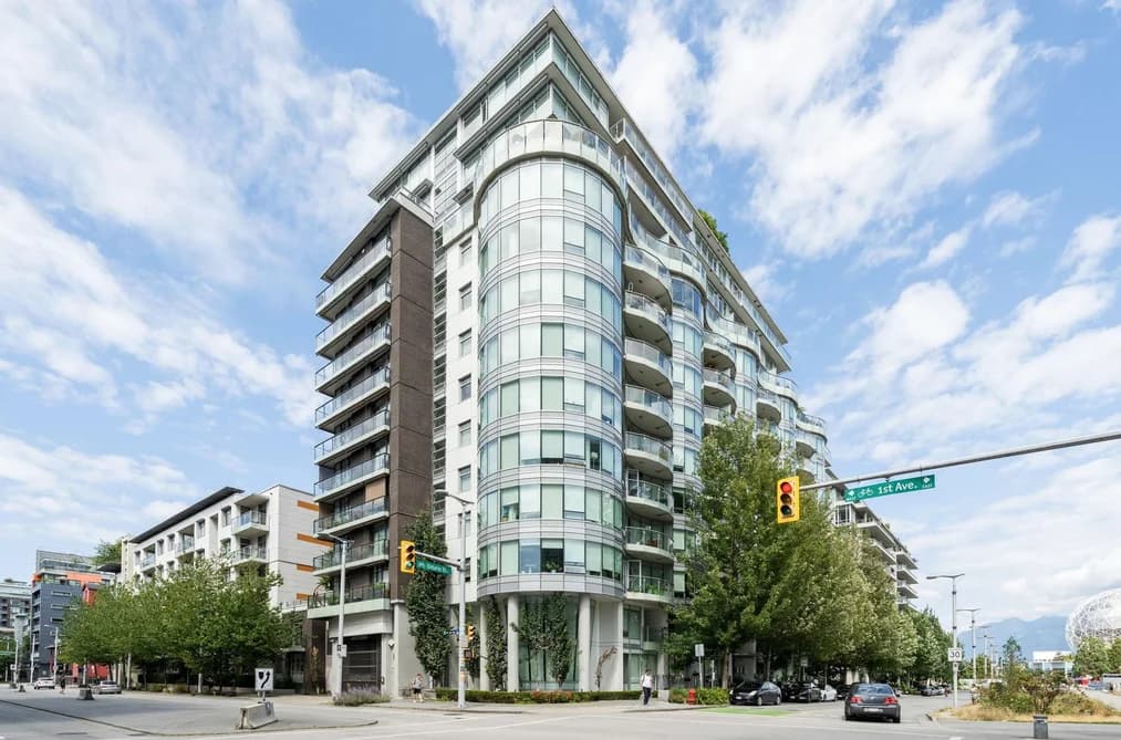606 1661 ONTARIO STREET, Vancouver, BC — Residential for Sale - Main Photo