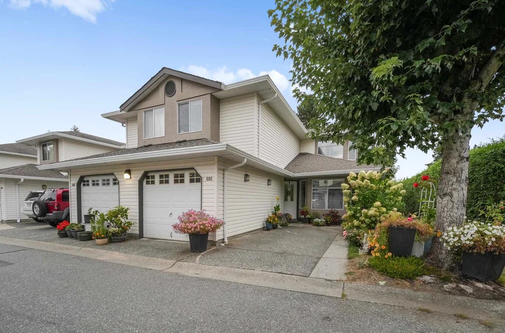 606 8260 SE 162 A STREET STREET, Surrey, BC — Residential for Sale - Photo 2