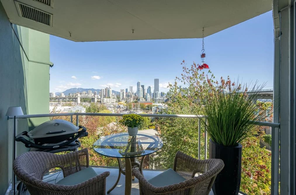 607 1508 MARINER WALK, Vancouver, BC — Residential for Sale - Photo 2