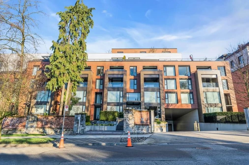 607 1571 W 57TH AVENUE, Vancouver, BC — Residential for Sale - Main Photo