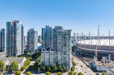Condo for sale at 607 161 West Georgia Street Vancouver British Columbia - MLS: R3147439