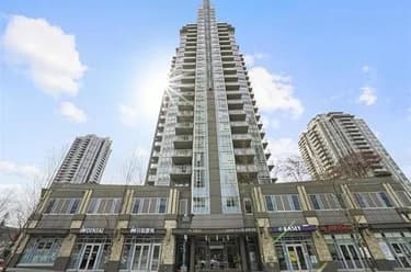 Condo for sale at 607 3008 Glen Drive Coquitlam British Columbia - MLS: R3133933