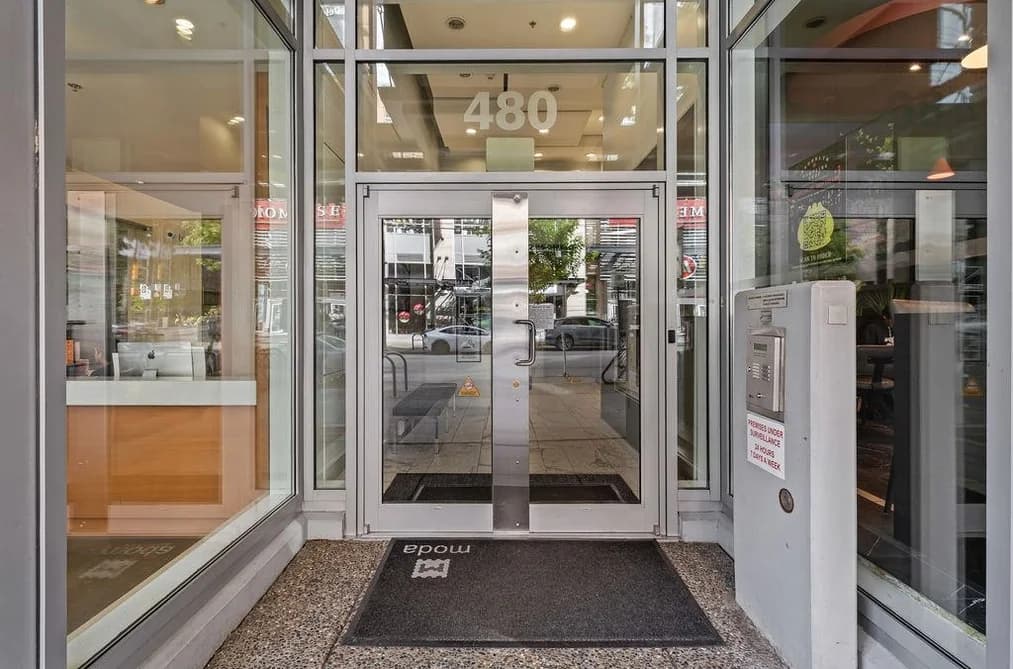 607 480 ROBSON STREET, Vancouver, BC — Residential for Sale - Photo 2