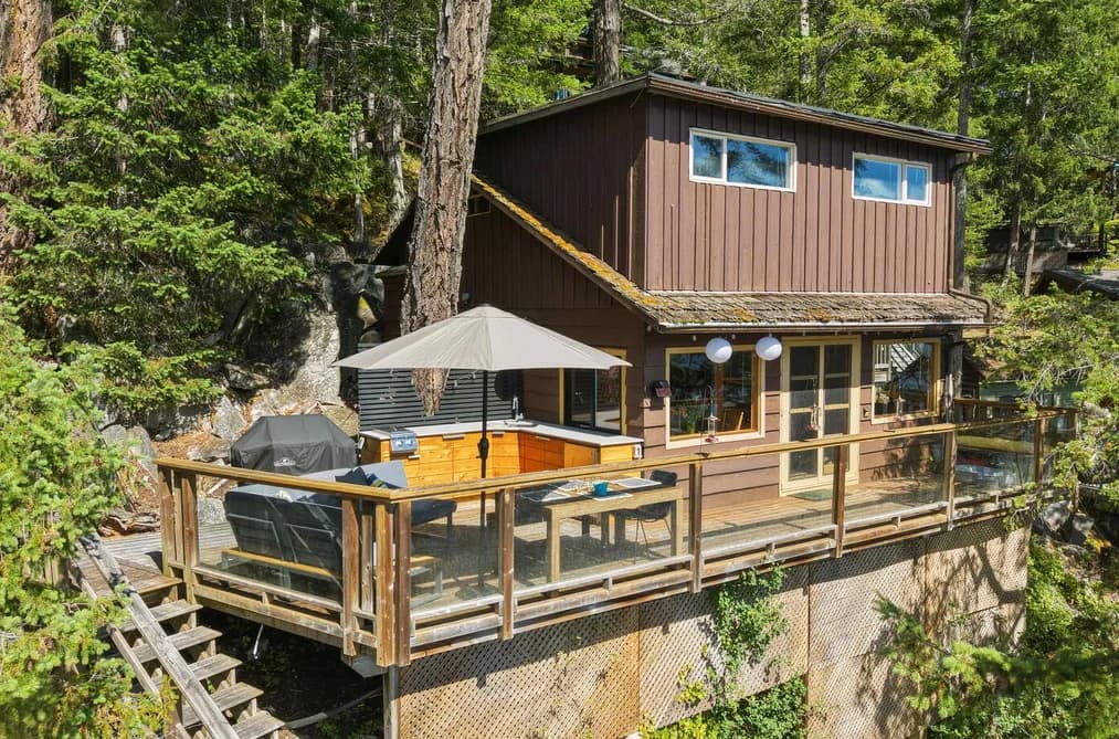 6075 CORACLE DRIVE, Sechelt, BC — Residential for Sale - Photo 2