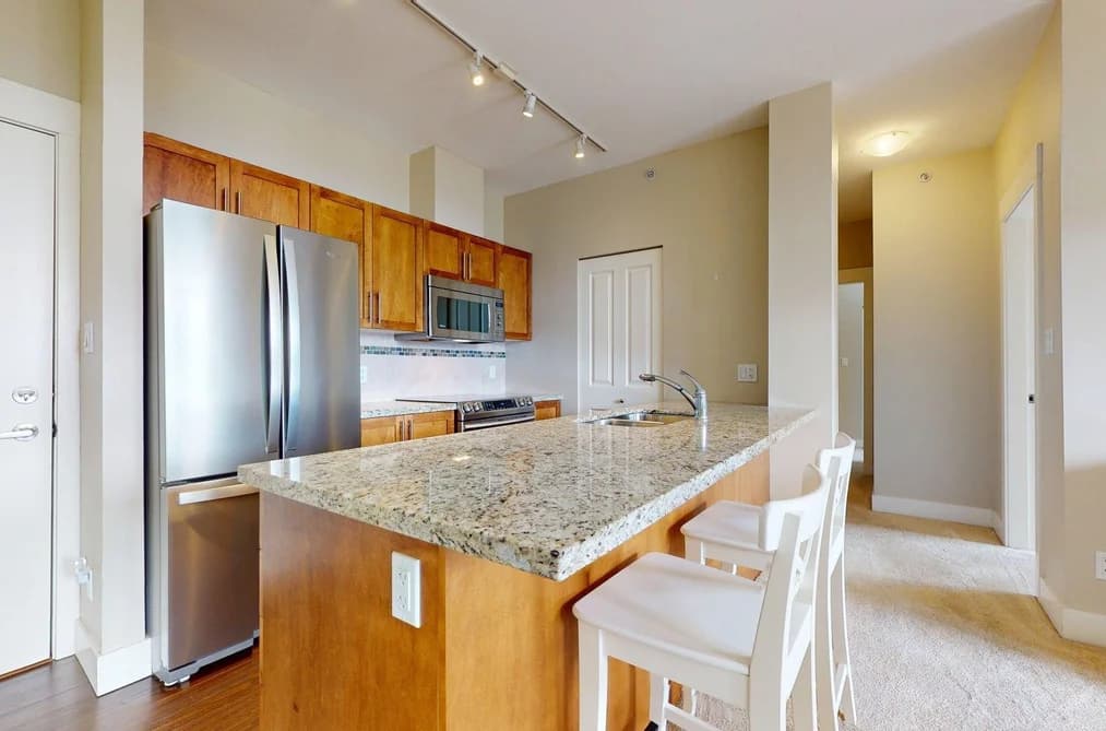 608 1211 VILLAGE GREEN WAY, Squamish, BC — Residential for Sale - Photo 2