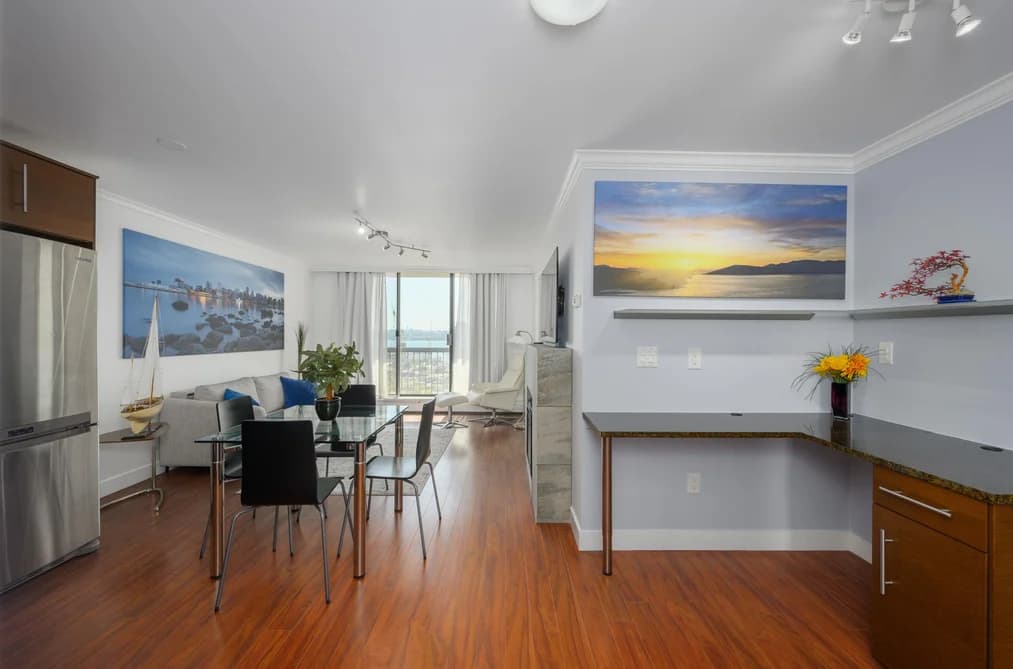 608 145 ST. GEORGES AVENUE, North Vancouver, BC — Residential for Sale - Main Photo