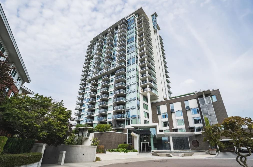 608 210 SALTER STREET, New Westminster, BC — Residential for Sale - Photo 2