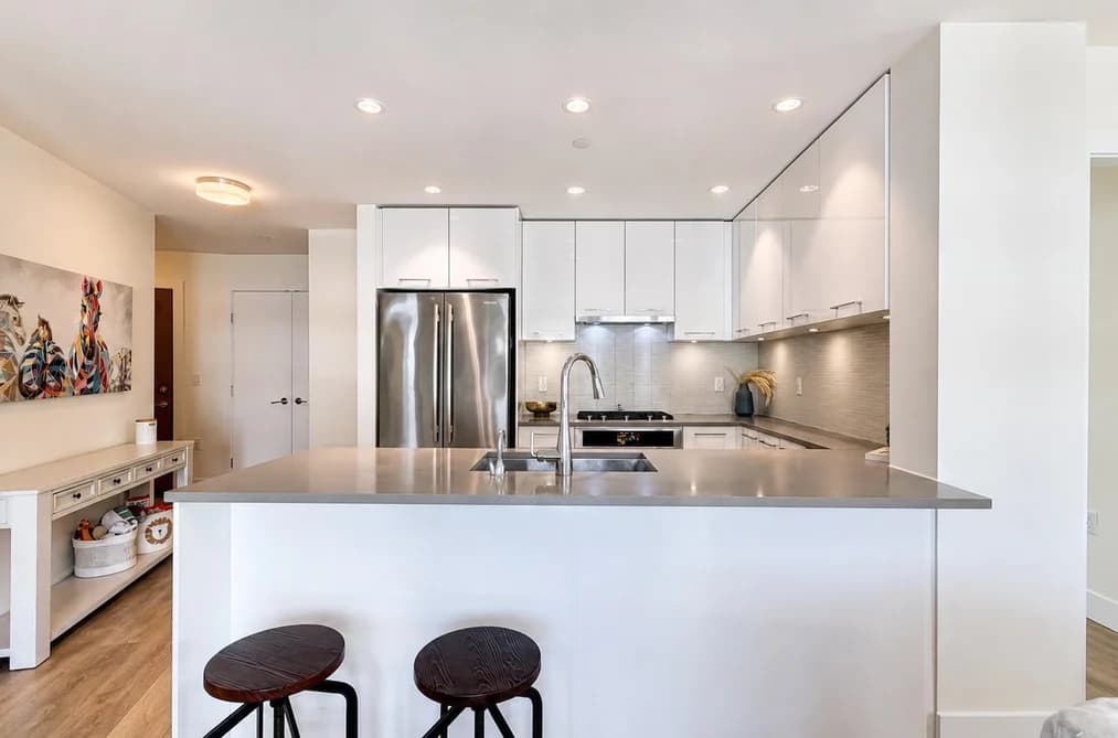 608 8580 RIVER DISTRICT CROSSING, Vancouver, BC — Residential for Sale - Main Photo