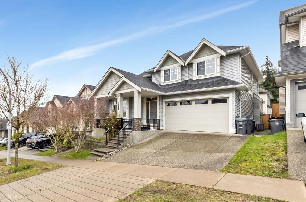 6082 145A STREET, Surrey, BC — Residential for Sale - Photo 2