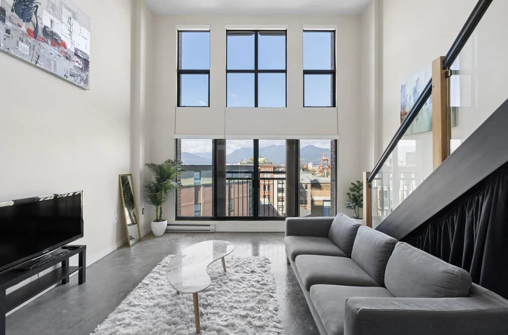 609 22 CORDOVA STREET, Vancouver, BC — Residential for Sale - Photo 2