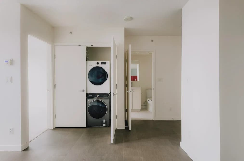609 66 W CORDOVA STREET, Vancouver, BC — Residential for Sale - Photo 2