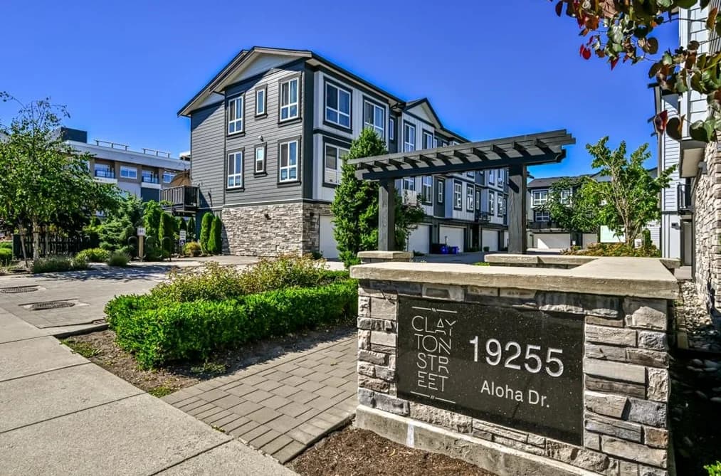 61 19255 ALOHA DRIVE, Surrey, BC — Residential for Sale - Main Photo