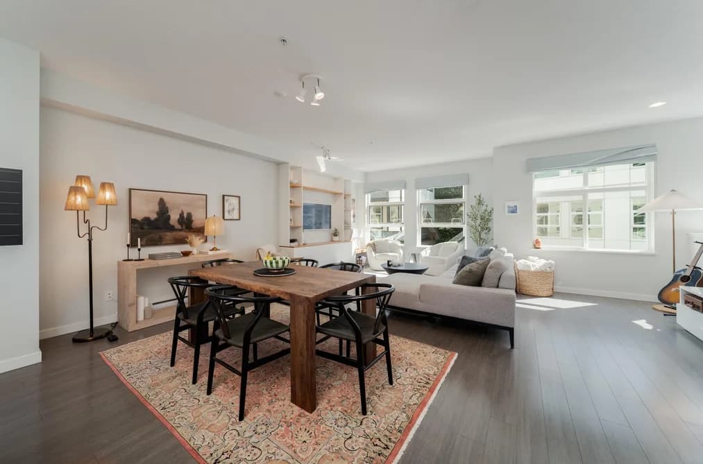 61 39548 LOGGERS LANE, Squamish, BC — Residential for Sale - Photo 2