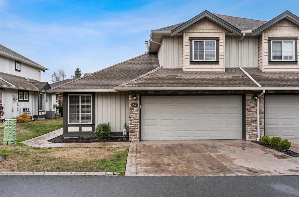 61 6449 BLACKWOOD LANE, Chilliwack, BC — Residential for Sale - Main Photo