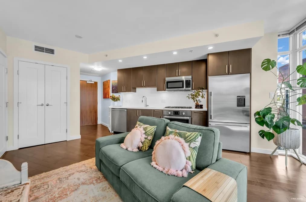 610 88 W 1ST AVENUE, Vancouver, BC — Residential for Sale - Main Photo