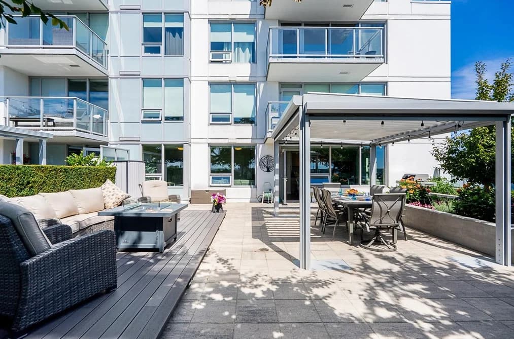 610 988 QUAYSIDE DRIVE, New Westminster, BC — Residential for Sale - Photo 2