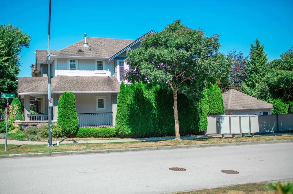 6102 150 STREET, Surrey, BC — Residential for Sale - Photo 2