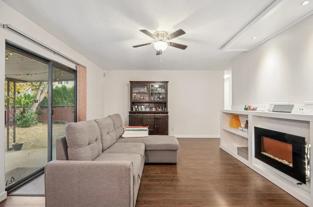 6103 172B STREET, Surrey, BC — Residential for Sale - Photo 2