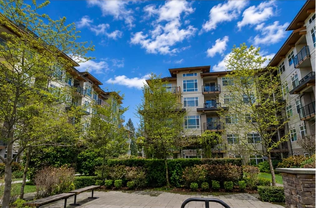 611 2465 WILSON AVENUE, Port Coquitlam, BC — Residential for Sale - Photo 2