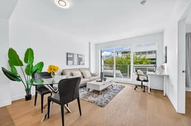 Condo for sale at 611 5788 Gilbert Road Richmond British Columbia - MLS: R3160485