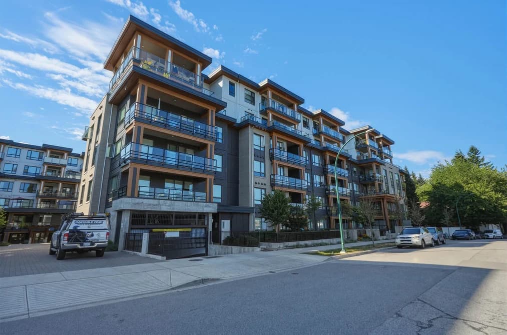 611 741 ANSKAR COURT, Coquitlam, BC — Residential for Sale - Photo 2