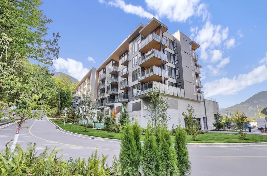 612 1506 SCOTT CRESCENT, Squamish, BC — Residential for Sale - Main Photo
