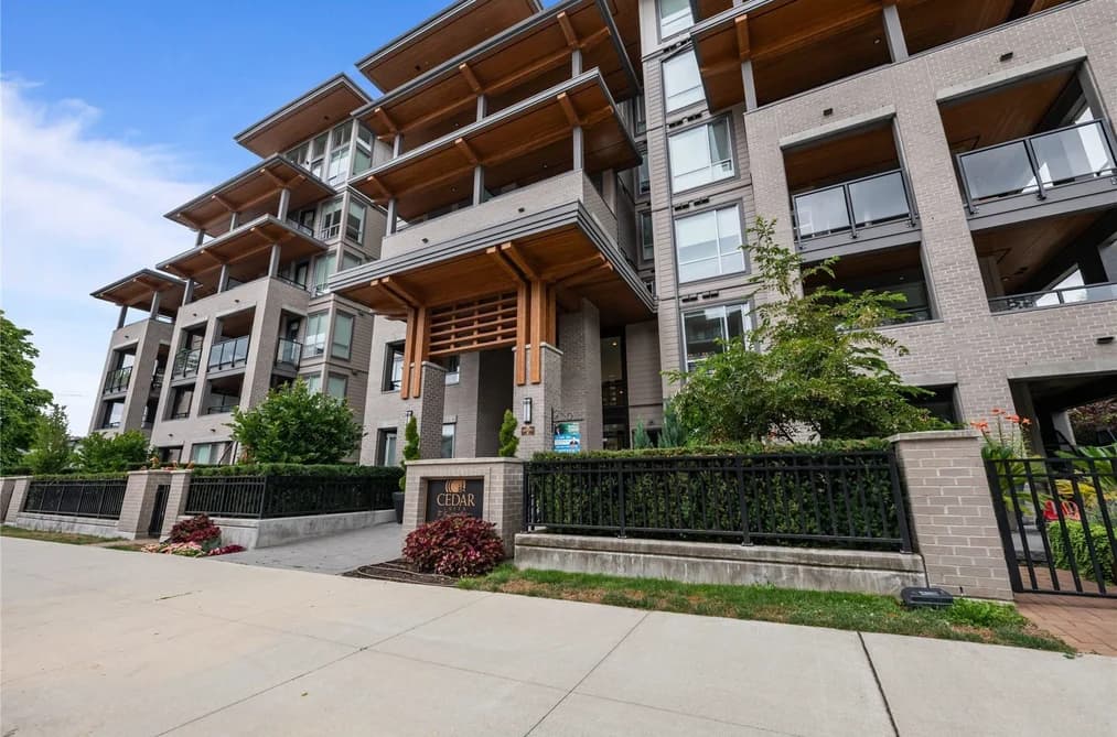 612 7588 16TH STREET, Burnaby, BC — Residential for Sale - Main Photo