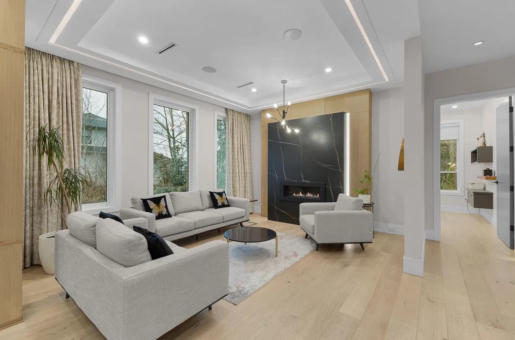 6122 152A STREET, Surrey, BC — Residential for Sale - Photo 2