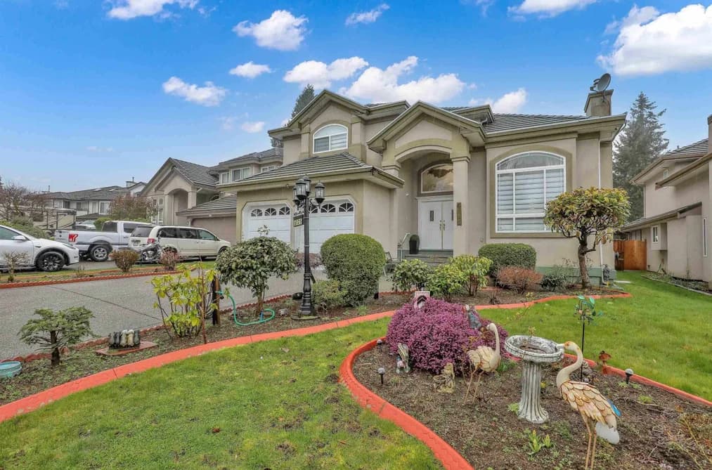 6125 132A AVENUE, Surrey, BC — Residential for Sale - Photo 2