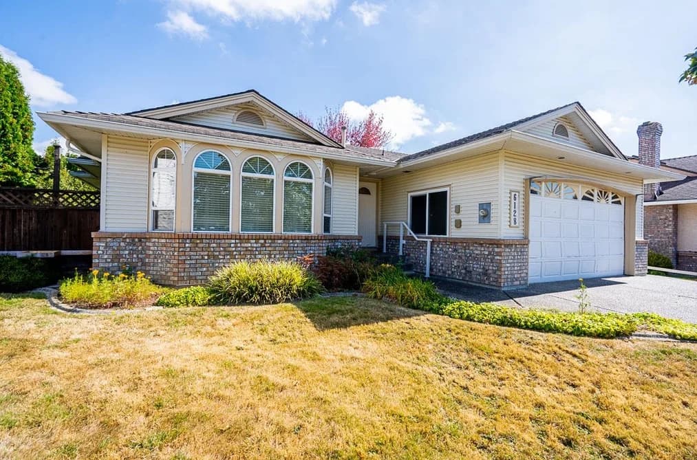 6128 185B STREET, Surrey, BC — Residential for Sale - Photo 2