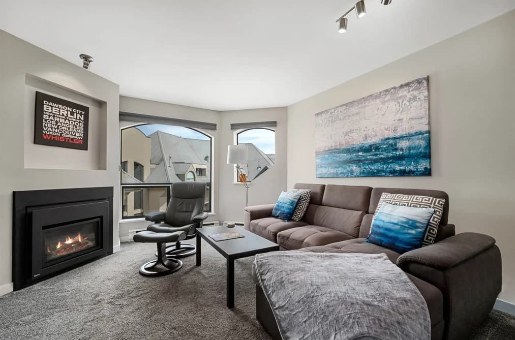 613 4809 SPEARHEAD DRIVE, Whistler, BC — Residential for Sale - Main Photo