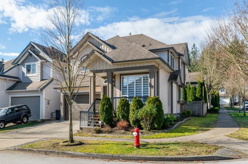 6143 150B STREET, Surrey, BC — Residential for Sale - Photo 2