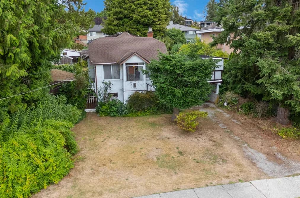 6151 WINCH STREET, Burnaby, BC — Residential for Sale - Photo 2