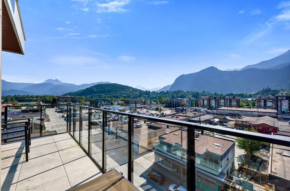 616 38033 SECOND AVENUE, Squamish, BC — Residential for Sale - Photo 2