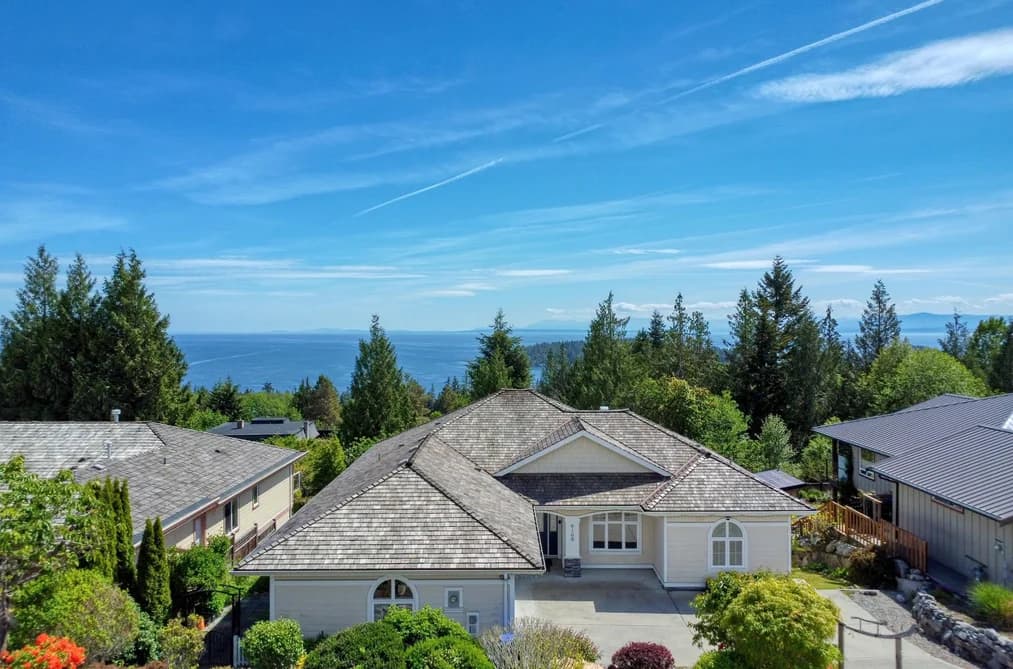House for sale at 6169 Mika Road Sechelt British Columbia - MLS: R3112431