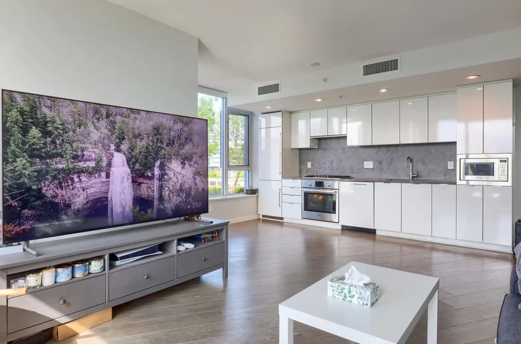 617 8333 SWEET AVENUE, Richmond, BC — Residential for Sale - Main Photo