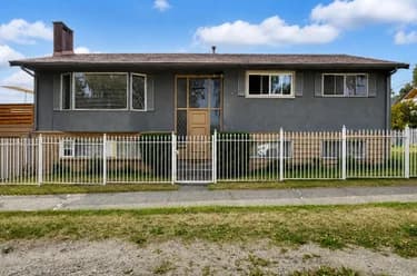 House for sale at 6175 Quebec Street Vancouver British Columbia - MLS: R3165700