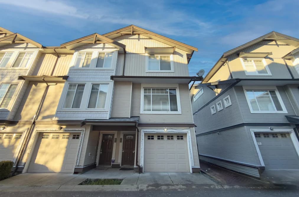 62 7156 144 STREET, Surrey, BC — Residential for Sale - Photo 2