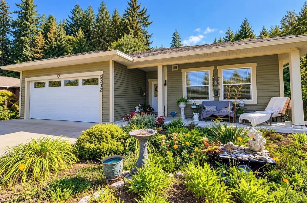 6202 SITKA ROAD, Sechelt, BC — Residential for Sale - Main Photo