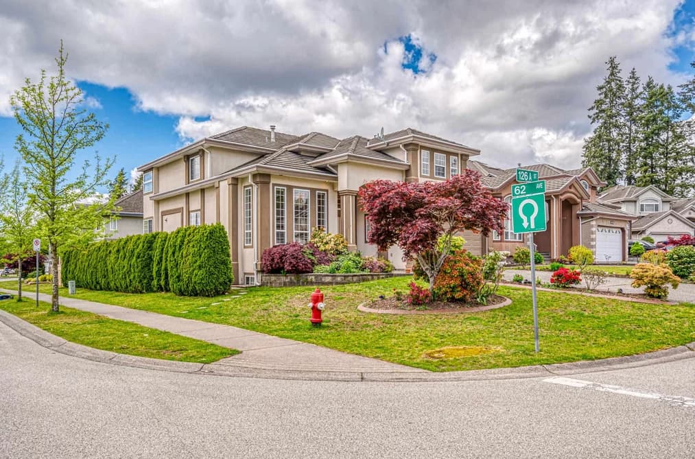 6205 126A AVENUE, Surrey, BC — Residential for Sale - Photo 2