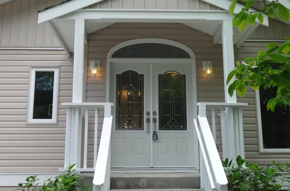 6217 NORWEST BAY ROAD, Sechelt, BC — Residential for Sale - Photo 2