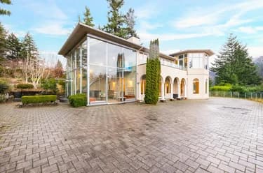 House for sale at 6220 Summit Avenue West Vancouver British Columbia - MLS: R3115597