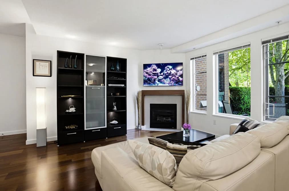 6230 LOGAN LANE, Vancouver, BC — Residential for Sale - Photo 2