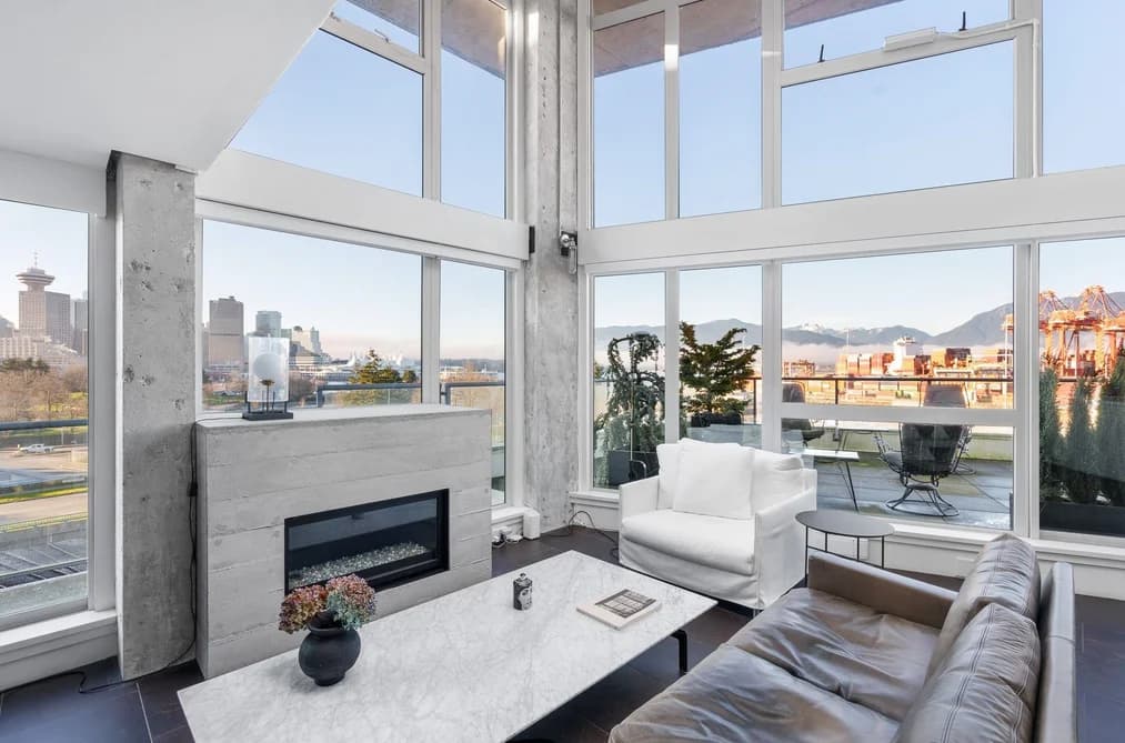 624 289 ALEXANDER STREET, Vancouver, BC — Residential for Sale - Main Photo