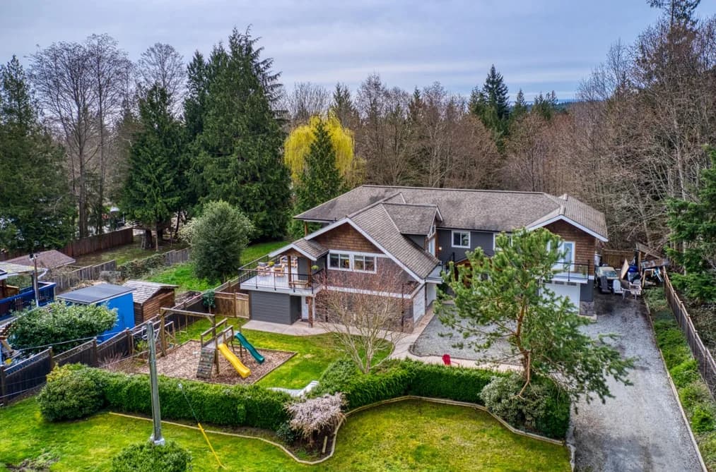 6251 JASPER ROAD, Sechelt, BC — Residential for Sale - Photo 2