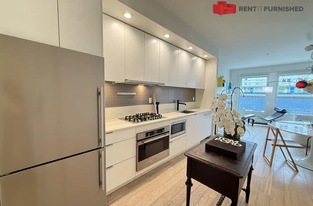 626 ALEXANDER STREET, Vancouver BC V6A 1C9 - Photo 1