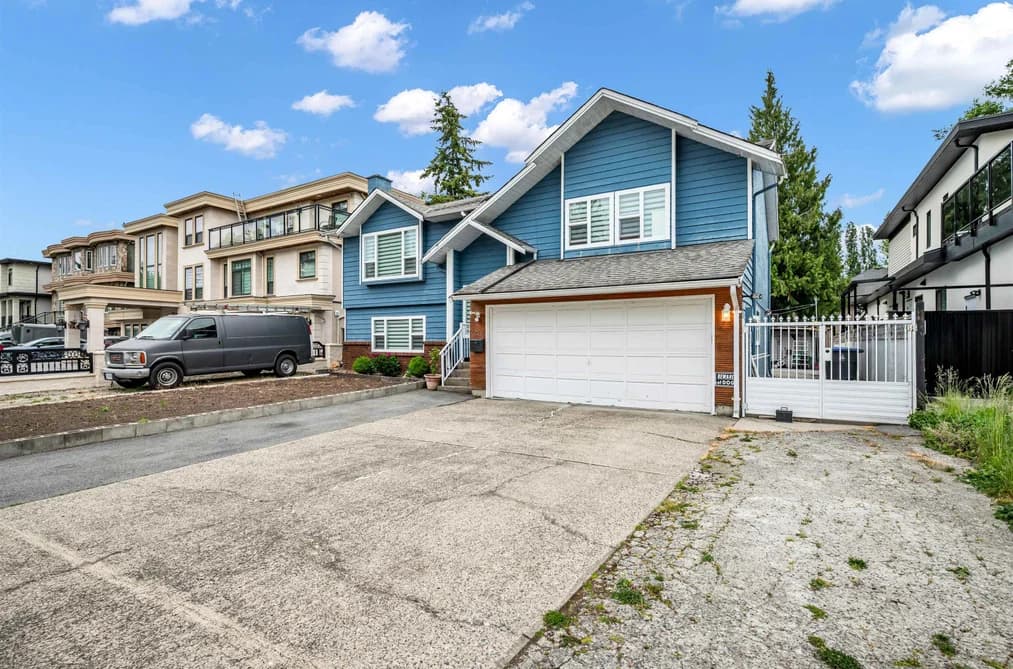 6268 129 STREET, Surrey, BC — Residential for Sale - Photo 2